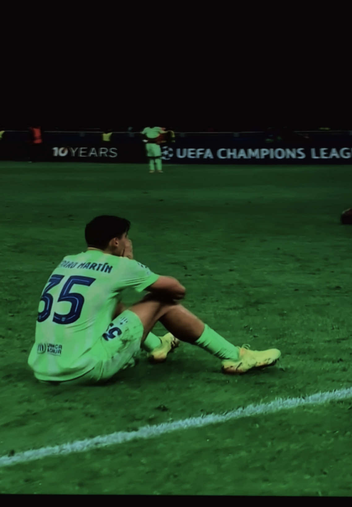 يهوو شن هل نكته تخايل برشه يوصل نهائي🤣🤣🤣🤣🤣🤣🤣. #Frattesi #inter #مالي_خلق_احط_هاشتاقات #libya🇱🇾 #السعوديه🇸🇦 #championsleague 