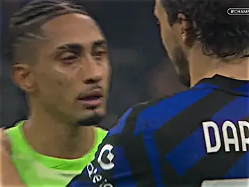 دموعك غاليه يا رافينيا 🥺💔 #اراوخو🦁🇺🇾 #تيم_اراوخو🦍🔥 
