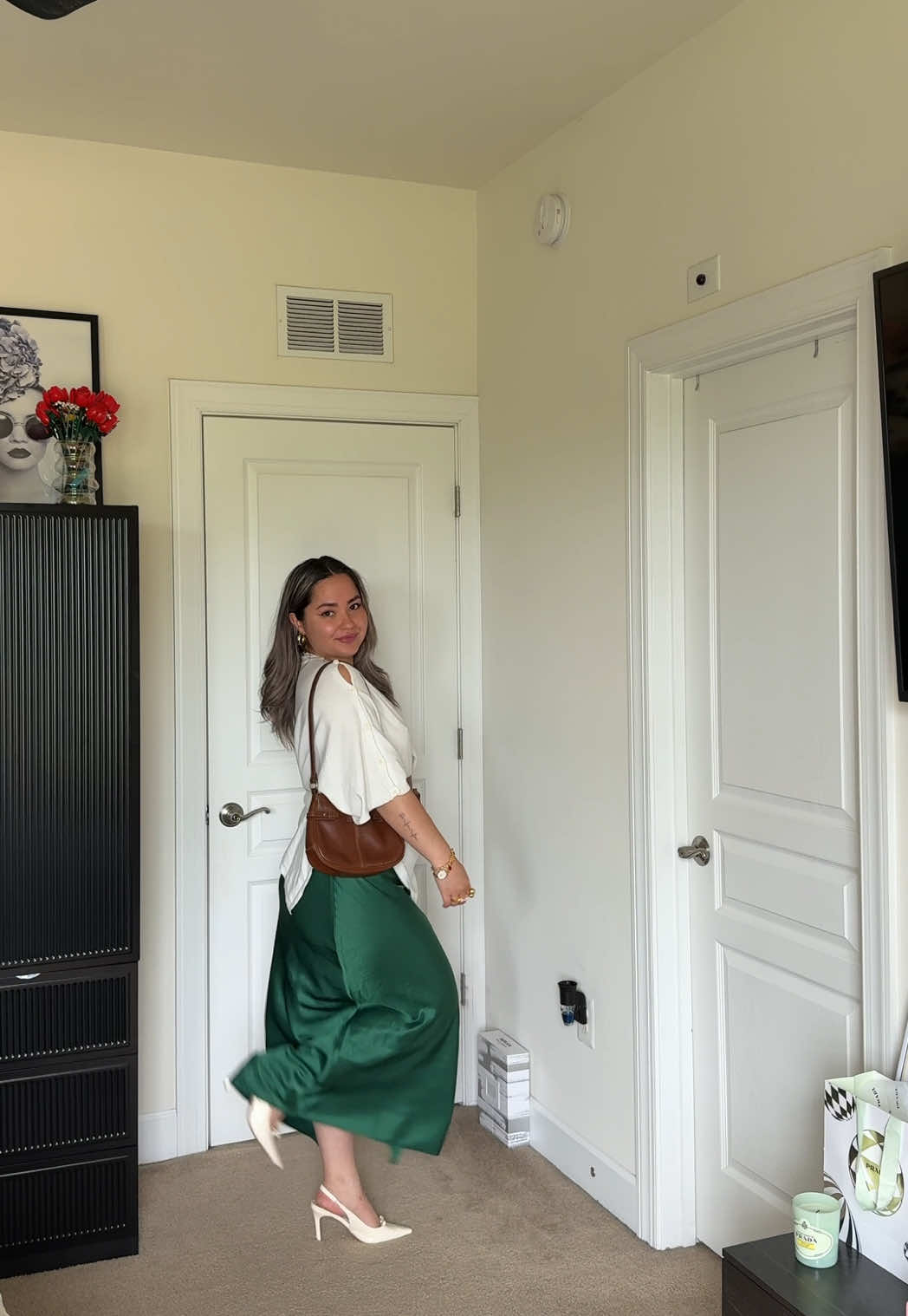 Work outfit of the day 🤍 #outfit #outfitinspo #OOTD #outfitinspiration #datenightoutfit #datenightoutfitinspo #datenightoutfitideas #outfitideas #spring #springoutfit #springoutfitideas #springoutfitinspo #workoutfit #workoutfitideas #workoutoutfitinspo #satinskirt #satinskirtoutfits #satinskirtinspo #amazonfinds #amazonskirt #amazonfashion