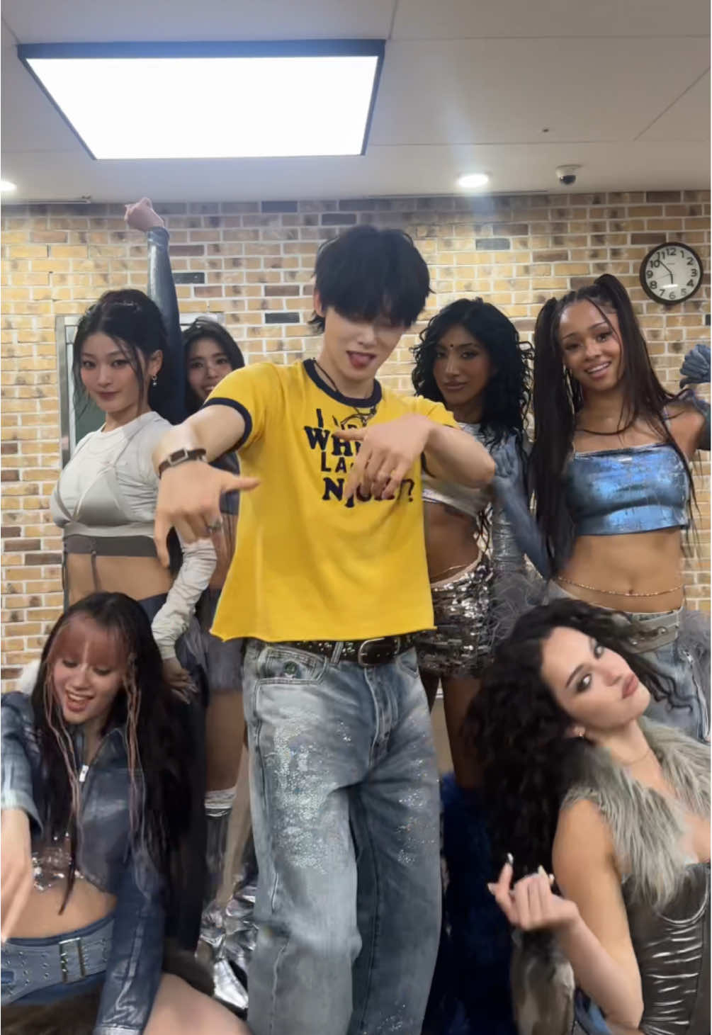 you know, like? ‘Gnarly’ with @TOMORROW X TOGETHER #KATSEYE #KATSEYE_Gnarly #Gnarly #TOMORROW_X_TOGETHER #TXT #연준 #YEONJUN 