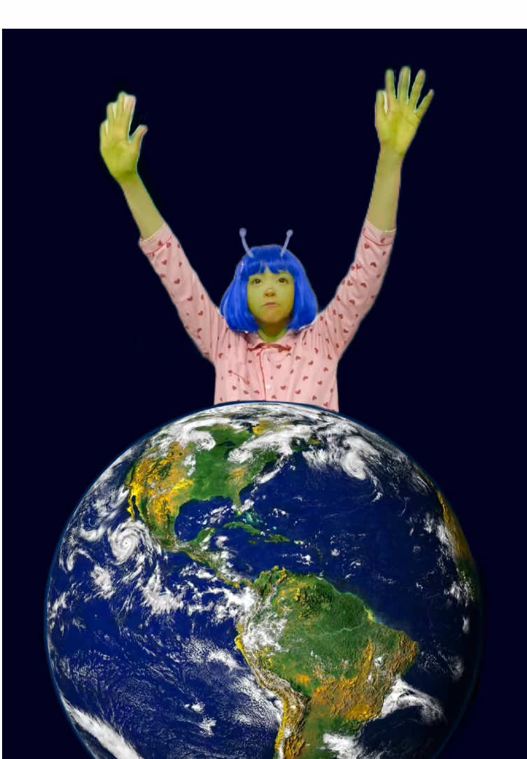 Marciana . . . . . . #meconviertoenmarciano #alien #alienmakeup #aliencosplay 