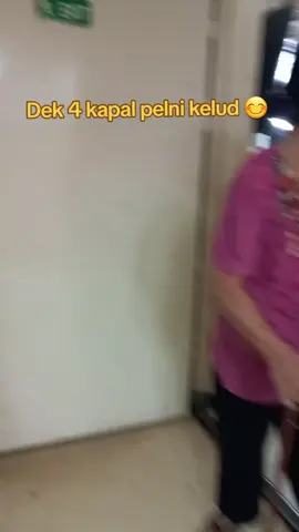 Dek 4 kapal pelni kelud dekat sama pintu keluar ya 😊 #pelni162 #pelni #kmkelud #belawan #pelabuhanbintang99 #tanjungpriok #batam 