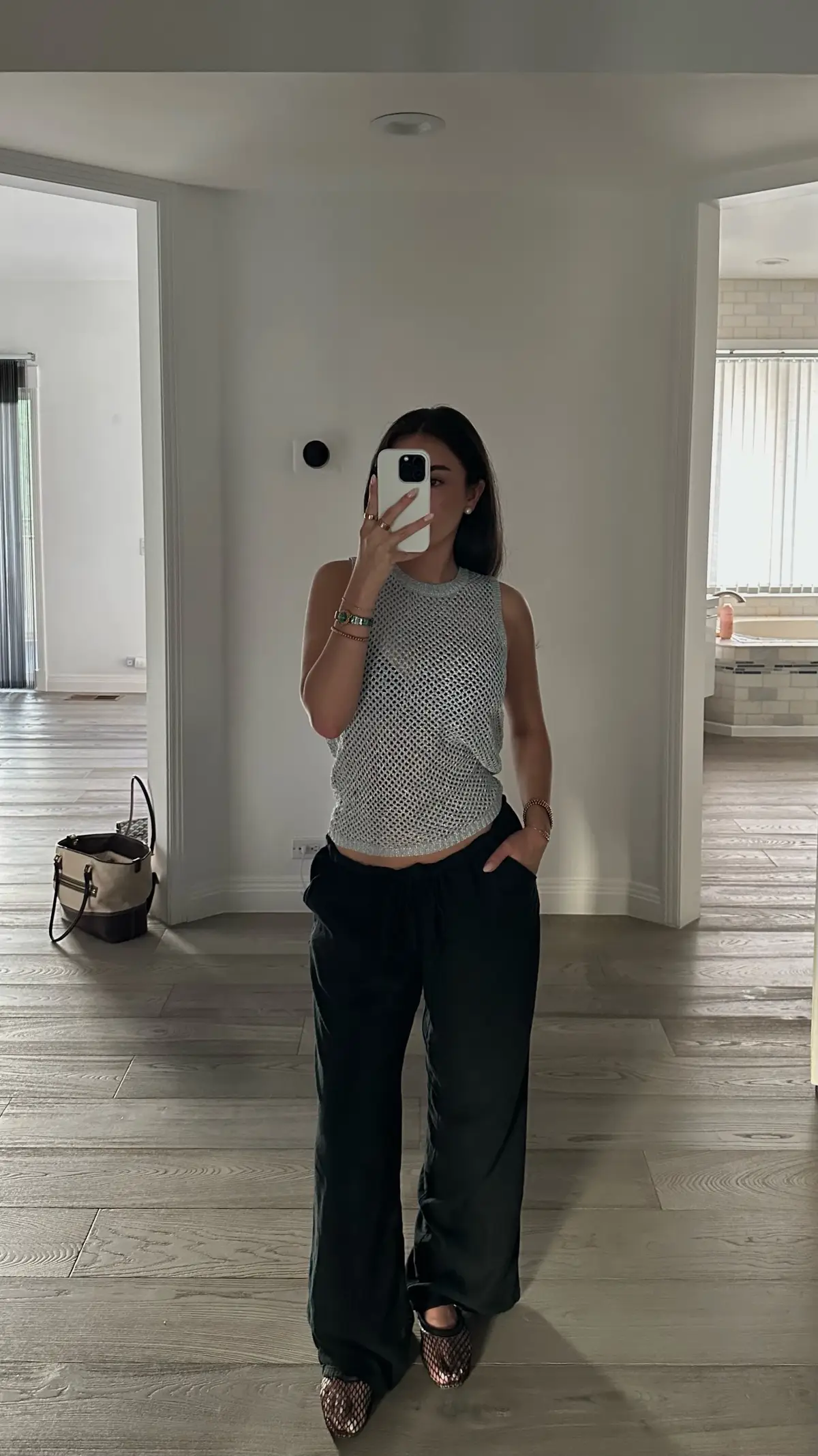 I should really take more pics of my outfits… #fashiontiktok #foryou #ootdinspo #fyp #fitspo #fitted #springfashion #SummerFashion 