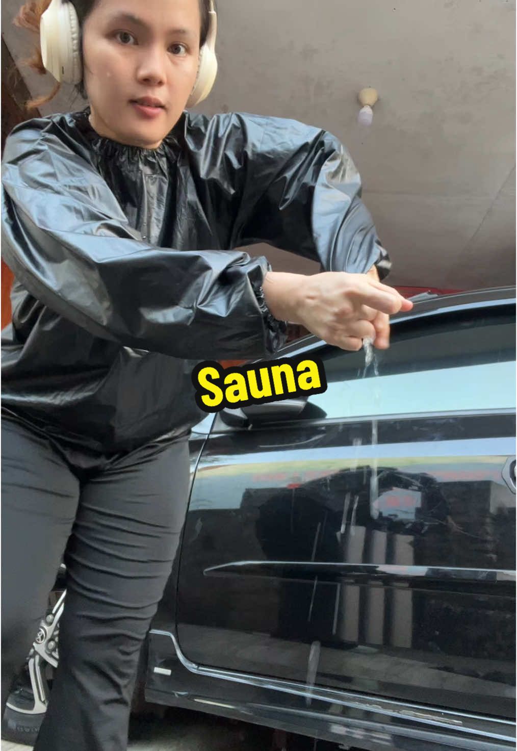 Seger bgt rasa badan enteng bgtt , abs jogging + pakai sauna #sauna #jogging #Running #saunasuit 