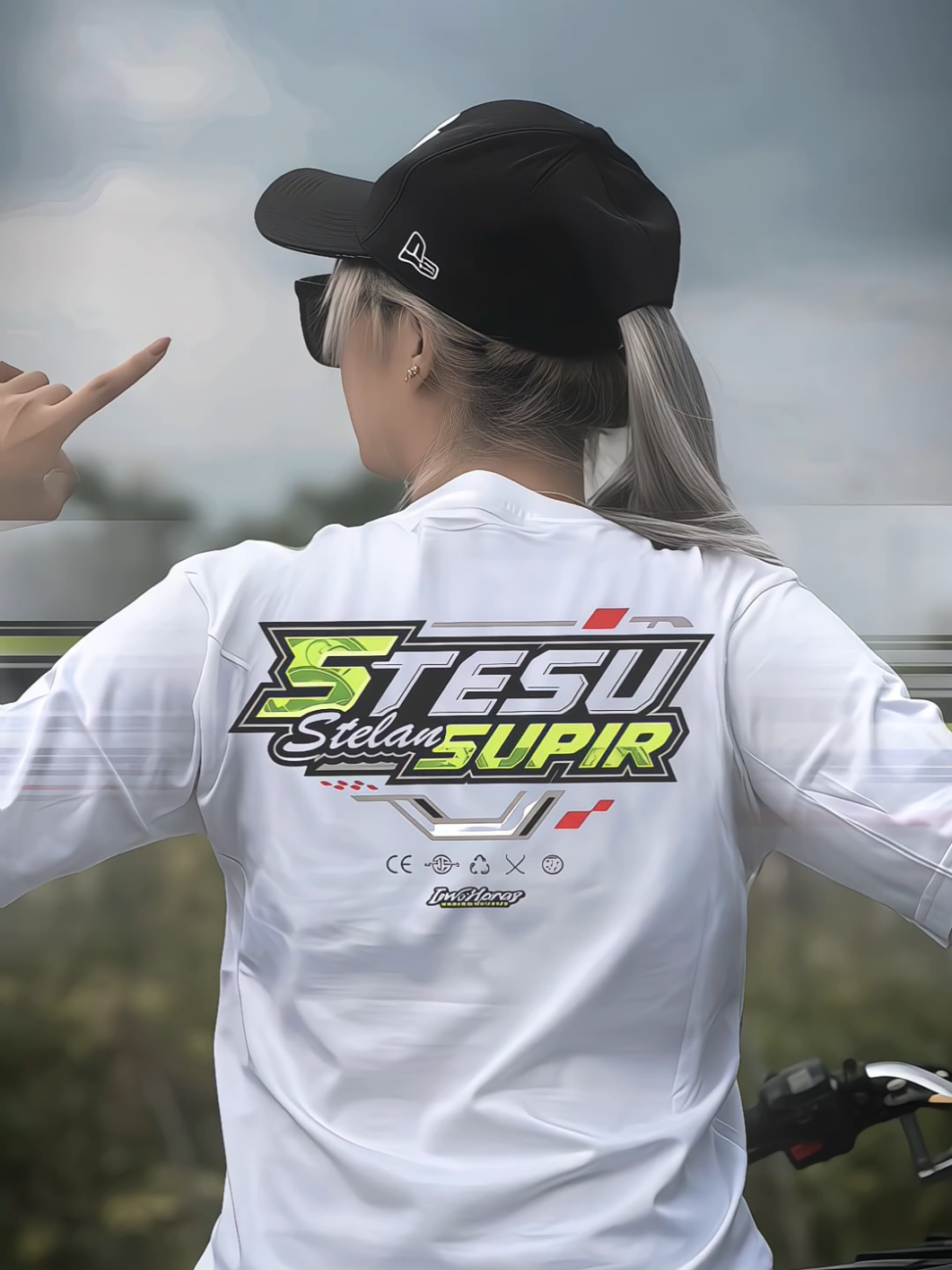 kaos stecu ❌ kaos stesu ( STEL SUPIR ) ✅ menyala banget nih buat driver muda 🔥 . . . #kaospria #kaoskatakatakeren #kaoskatakata #kaoskece #kaoskeren #drivermuda #supirtruck #supirlintas #pejuangkilometer 