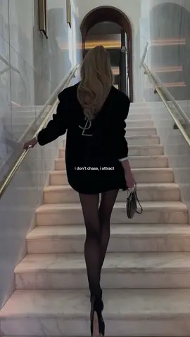#itgirl #manifesting #richgirl #pinterest #success #richgirlaesthetic #richgirllifestyle #oldmoney #millionaire #successfulwomen #luxurylife #class #rich #visionboard #visionboard #thatgirl #kendalljenner #xyzbca #fyp #fyppp #idontchaseiattract 