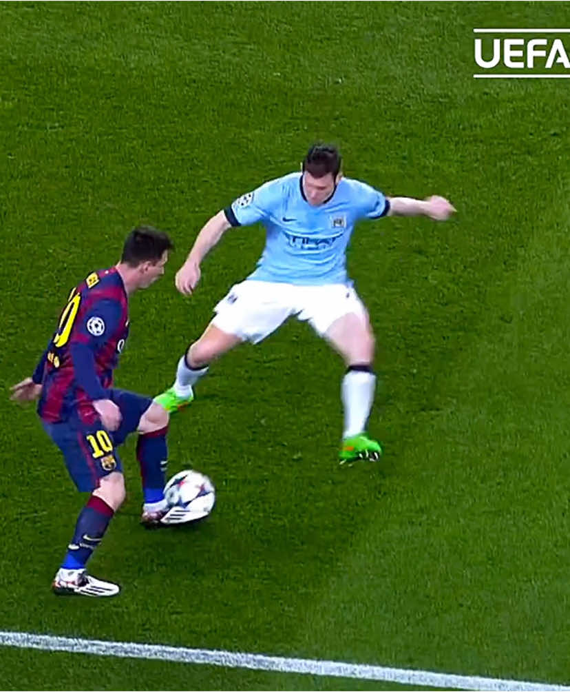 A arte de humilhar.                                           #uefachampionsleague #uefa #football #skills #fy #fyyyyyyyyyyyyyyyy #viral 