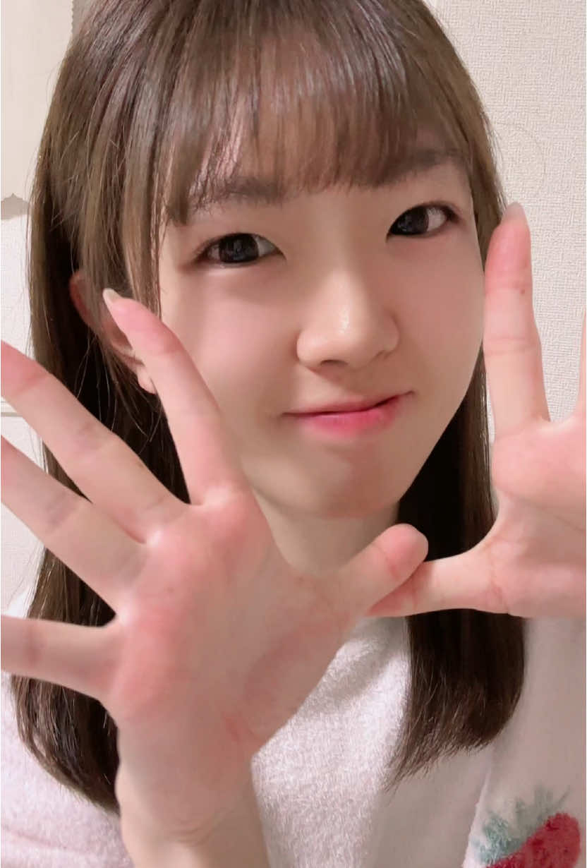 1発でこうゆうの踊れる人ほんと尊敬🥺 #いちご柄 #ジェラピケ #ルームウェア 