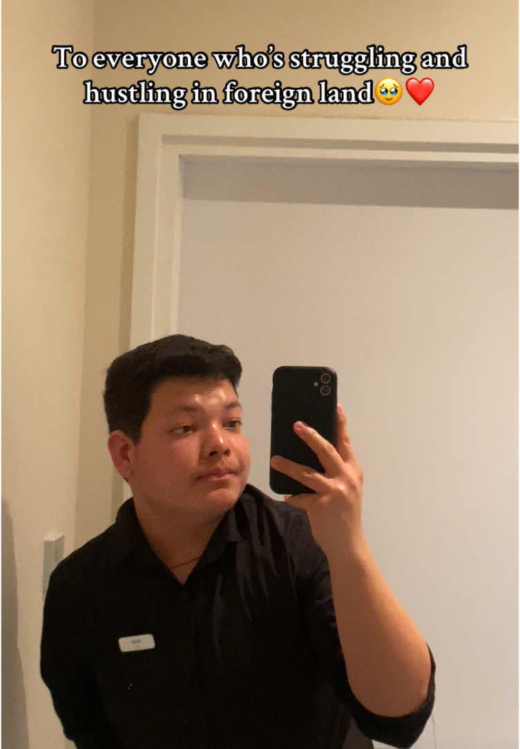 Remember what promise you have made before coming here❤️ #amitpoudel #allaboutamit #eastaihohami #jhapalimuser #internationalstudent🇬🇧 #nepaliinuk🇬🇧🇳🇵 #london #uk #viral #fypシ゚ 