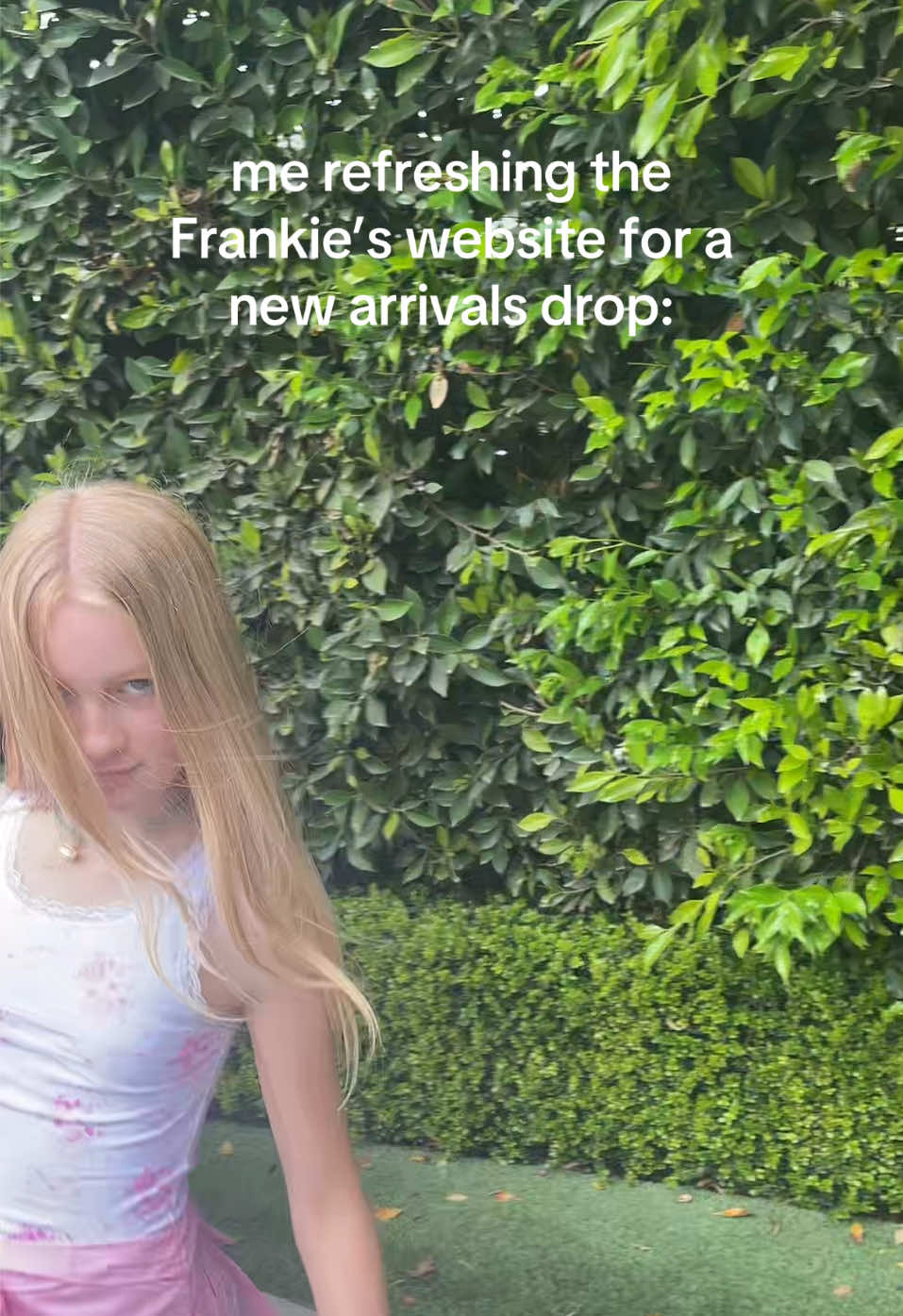 🤭 now would be the perfect time to check (it’s up!) ⏰❤️‍🔥