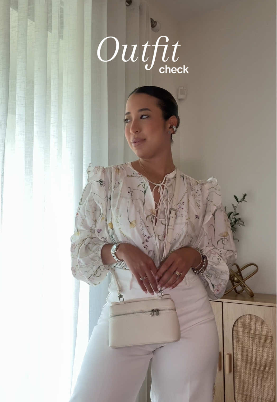 brunch outfit check 🌼🌷✨ todo de @H&M !!! 💘 #outfitinspo #fashiontiktok #contenido #viral #fyp #grwm #springfashion #fashion #fitcheck 
