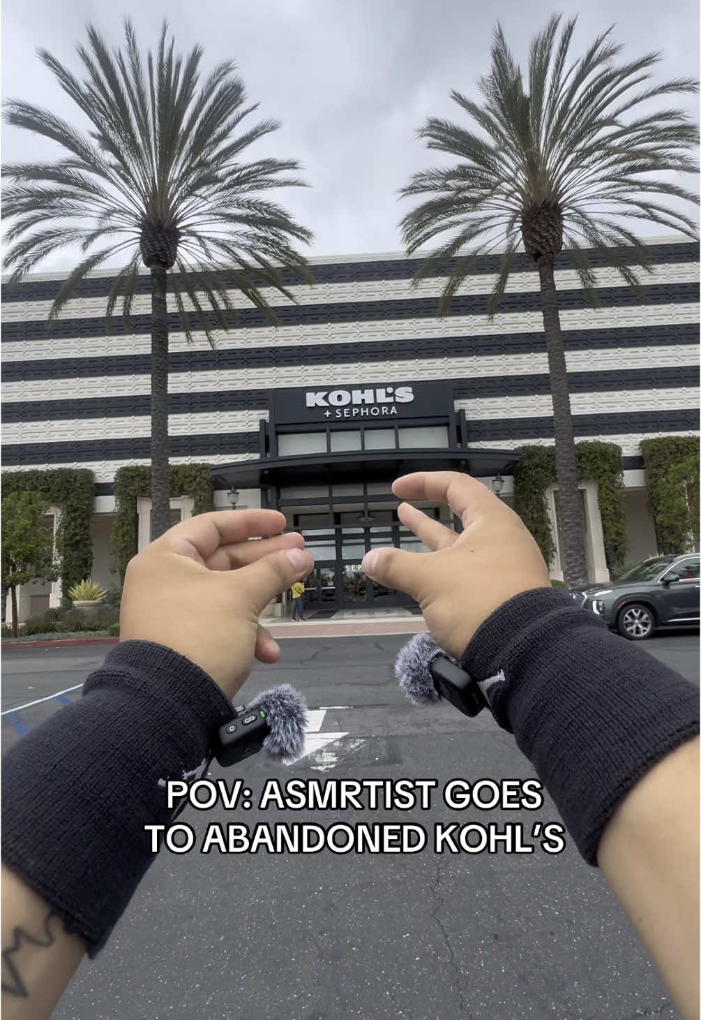 Public ASMR                                  #publicasmr #pov #relax #tingles #mouthsoundsasmr #fastandaggressiveasmr #lofiasmr #mouthsounds #tapping #kohls #makeupasmr #tinglyasmr #asmrtist #asmrsounds #asmr 