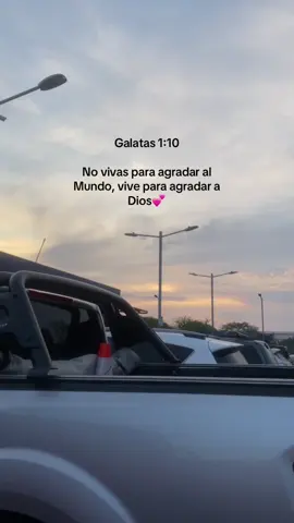 Vive para Dios no para el mundo dios es bueno #videos_viral #jovenescristianos #diosteama #cristianosdelmundo #viralllllll #reflexionesyfrases #foryoupage 💕💕
