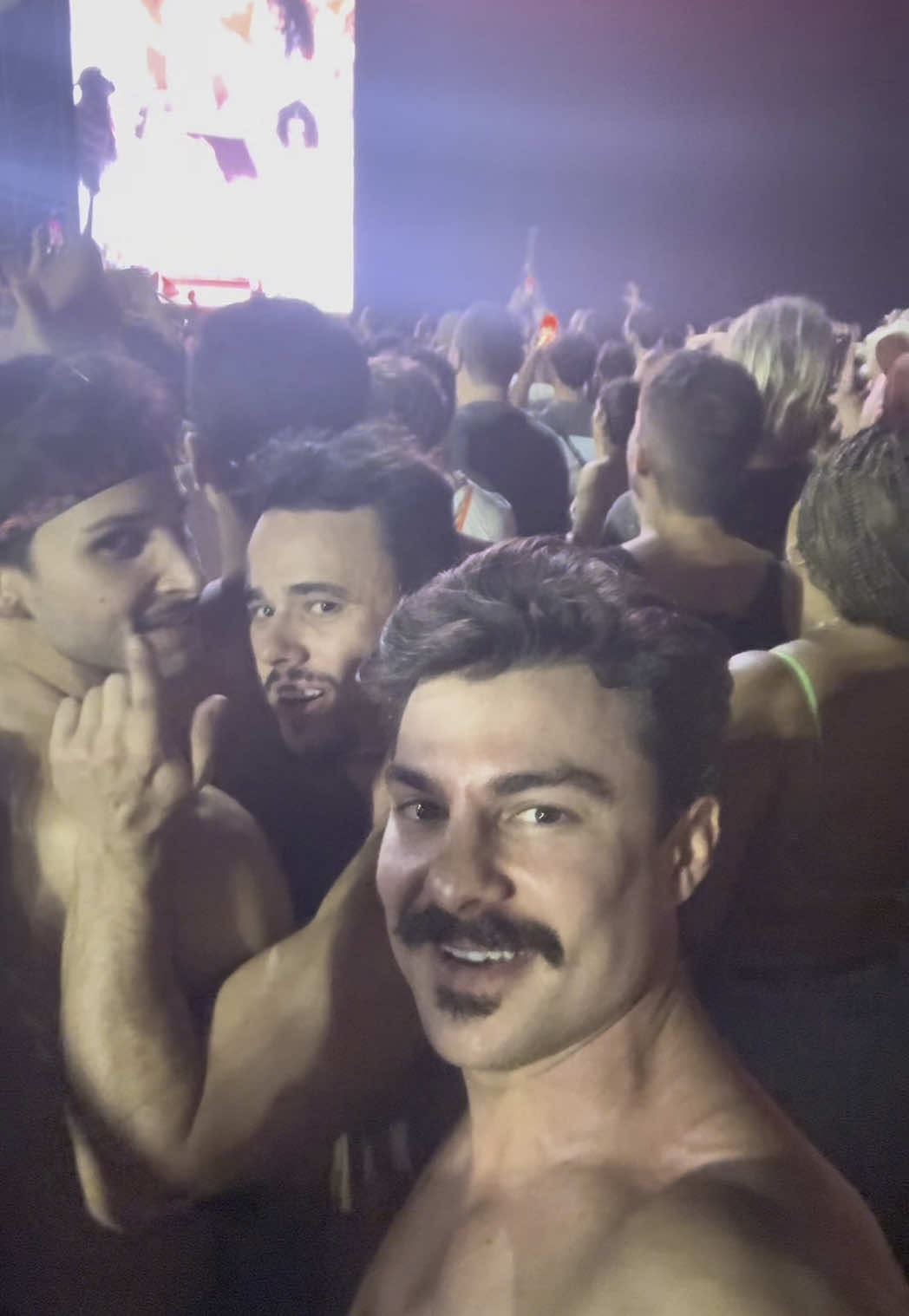 Lady Gaga em Copacabana @ladygaga @Matheus Franklin  #badromance #ladygaga #copacabana #todomundonorio  