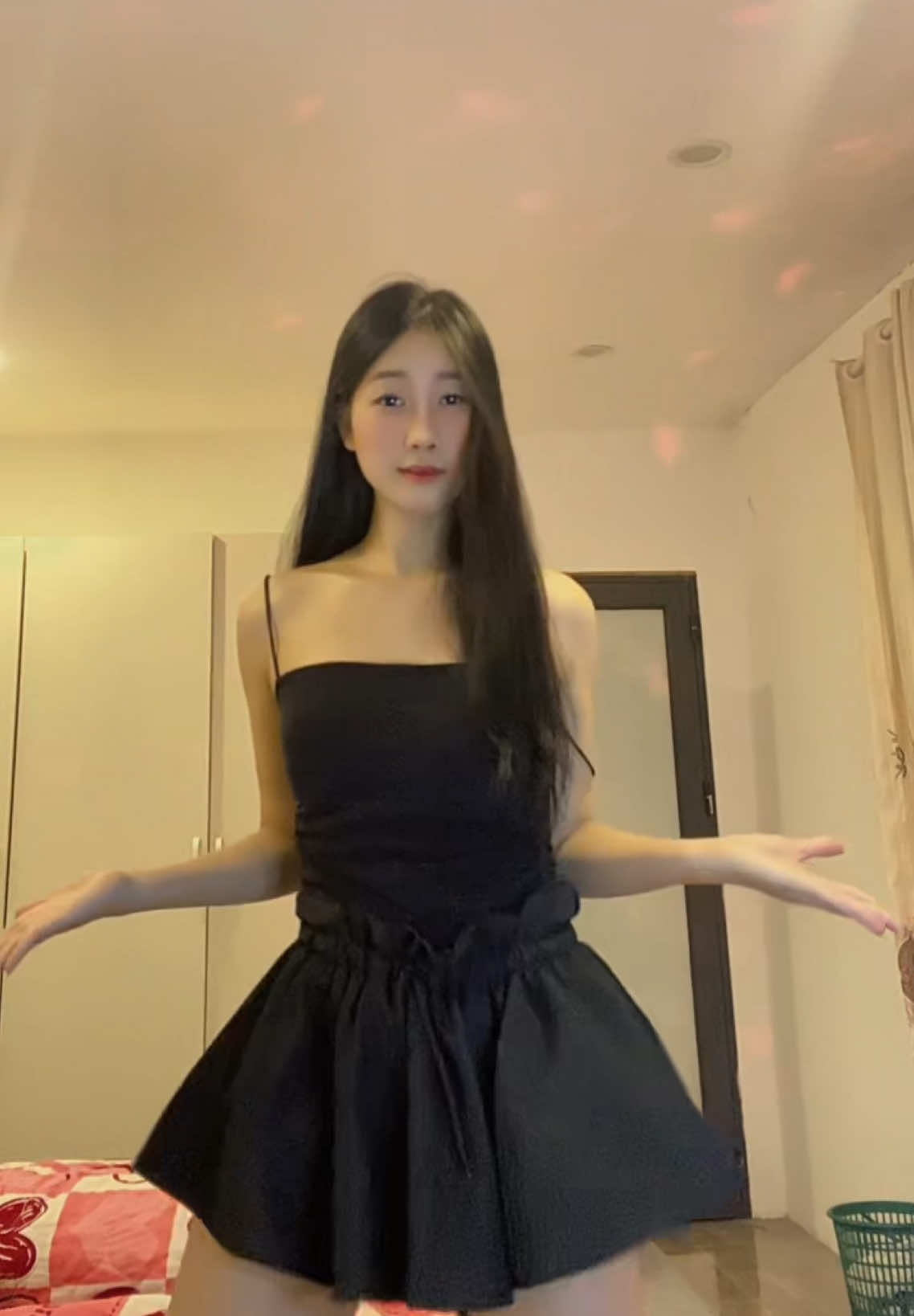 Em rank kim cương còn các anh em thì sao?.😂 #fyp #fybシ #dancer #trendnew #nguyennhinhi3425 