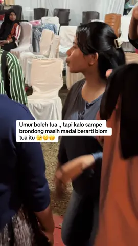 Justconten#fyyyyyyyyyyyyppppppppppppp #foryoupage❤️❤️ #bikinrame #malukuutarapride🏝🔥fypシviral #nhaniaerinisangaji 