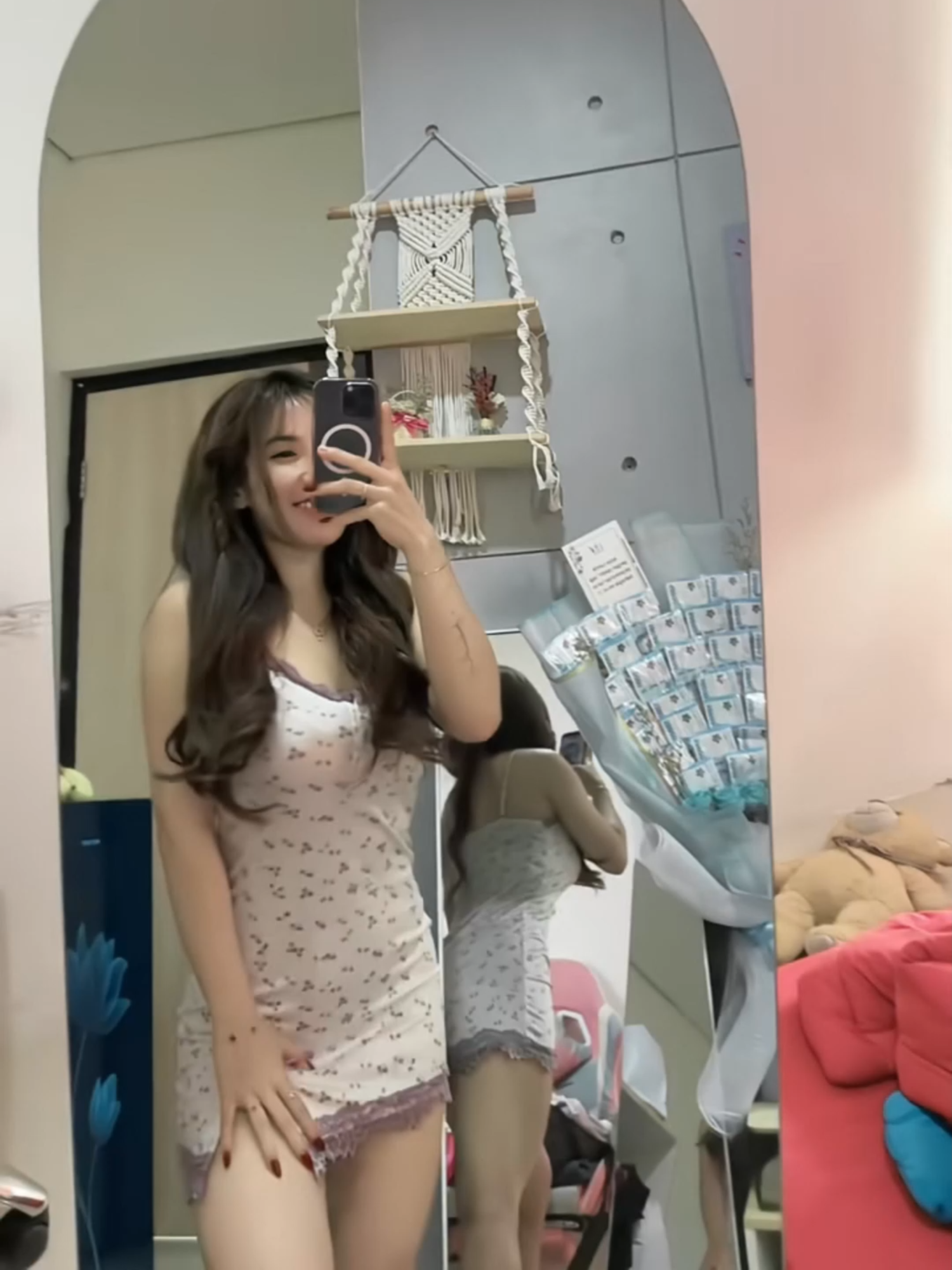 Hidup isinya cumn salam kenal, move wa, slepcall kabar