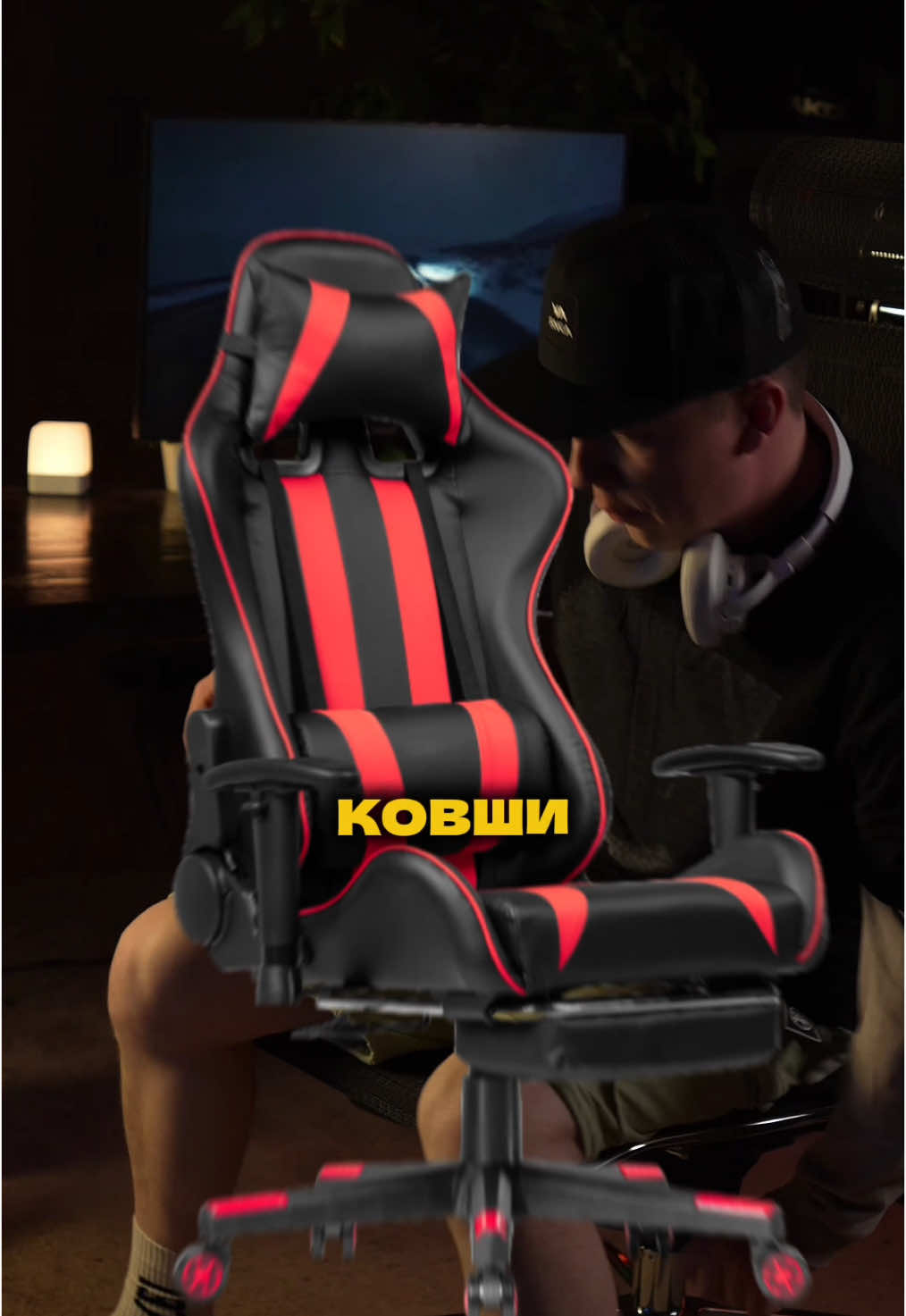 Здоровье мне показалось дороже 👨‍💻  И я взял по рассрочке самурая s3 с полным пакетом регулировок за 6300к в месяц на пол года.  Видео конеш не передаст даже 10% того кайфа, который пришёл вместе с этим креслом.  Сходите в любой шоорум Метты и посидите на всем что можно. А по самураю ссылочку могу скинуть в лс. 📲