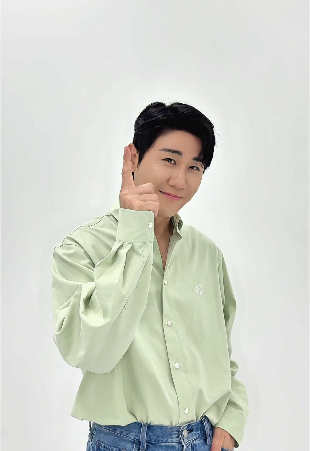 [📱]  영원파크 스포일러...?🤫 - 𝟳 𝗗𝗔𝗬𝗦 𝗦𝗛𝗢𝗥𝗧-𝗙𝗢𝗥𝗠 2025 YOUNGTAK FAN-CON 'YOUNGONE PARK' #영탁 #YOUNGTAK  #영원파크 #YOUNGONEPARK 