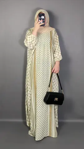 tas 👉🏻 @Cimoryyogurt #kaftankhotijah #kaftanrayon #kaftanjumbo 