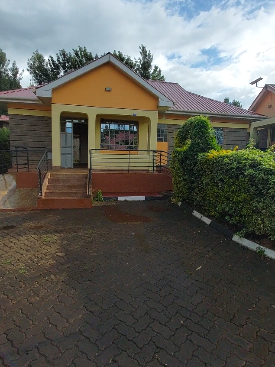 🔥3 Bedroom Master ensuite bungalow on sale in Kenyatta road. Price: Kes 6.8M Call|Whatsapp: 0707117203 Features: 🌱In a gated community 🌱Master ensuite 🌱Located less than 100m from the tarmac 🌱5000L water tank 🌱Privision for kitchen garden #houseforsale #kenyattaroad #owncompound #bungalow #gatedcommunity #readyhouses #mortgage #thikaroad #affordablehouses #housetour #foryou #fyp #fyyyyyyyyyyyyyyyy #trending #Goddidit #bungalowonsale #nairobitiktokers #house #dreamhouse 