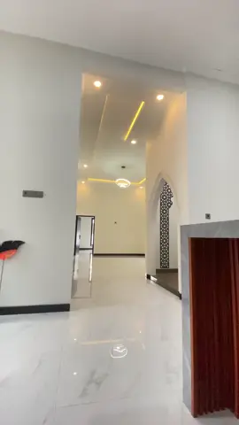 Rumah 8x15 terlihat sangat luas kalau pakek granit dan cat tembok serba Putih #fyp #rumahminimalis #rumah #ruangtamuminimalis #dapur #rumahidaman #kamarmandiaesthetic #teras #minivlog 