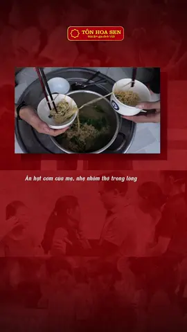 Ăn hạt cơm của mẹ, uống ngụm nước của bố. Dù cơm có không no, nước chẳng đủ khát nhưng có mẹ có ba ở bên là đủ lắm rồi #tonhoasen #maiamgiadinhviet #hoasengroup #ths #hsg #magdv 