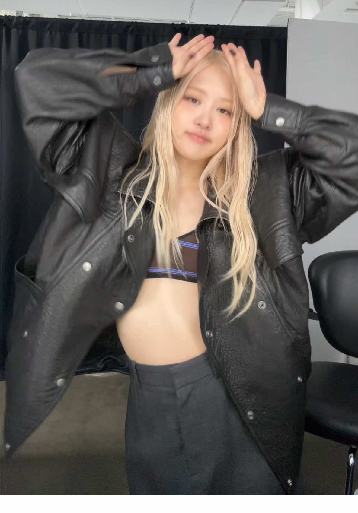 💃😗🙂‍↔️😂