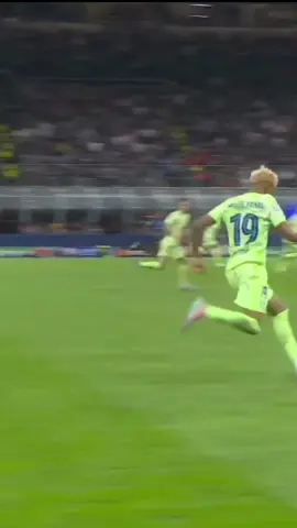 Bastoni owner of Yamal #bastoni #inter #barcelona #championsleague #fyp #lamineyamal #yamal 