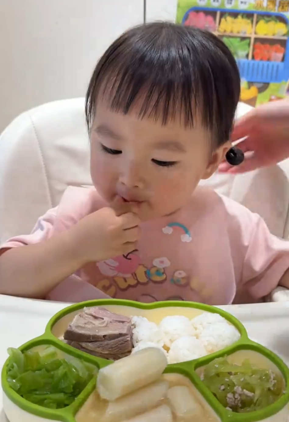 #cutebaby #eatingshow 