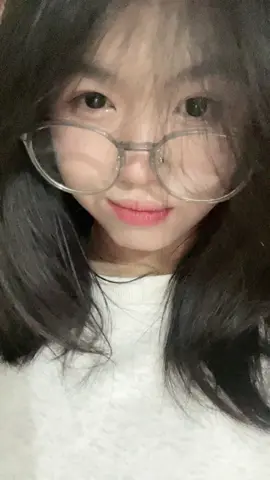 nên cắt tóc nnay lại kh