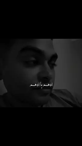 لما تكونوا مش لاقين غير بعض قمة التصالح النفسي ❤️‍🩹😂😂#تيم_التيكتوكر_🔱🖤 #تيم_الكينج_🎧🖤 #تيم_استوري_🖤🎧 #حالات_واتس #تصميم_فيديوهات🎤🎬 