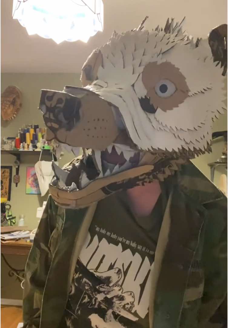 Done with the build, gonna use some sharpies to decorate the white portion a bit I’ll post the final tomorrow, along with the tutorial in a day or so(must edit it) This mask came out a little funny and I blame the cardboard thickness, this one was super thin so it bent easier and somewhat “warped” as I built it  #snarlmask #werewolf #wolf #coywolf #snarlingwerewolf #snarlingwolf #wolfsnarl #werewolfsnarl #cardboard #cardboardmask #cardboardart #art #mask #kinetics #papercraft #cardboardcraft #wip #tutorialwip #test #animalart 