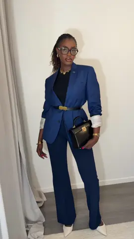 Flop ou pas ? Dites moi tout #CapCut #senegalaise_tik_tok #tiktoksenegal🇸🇳  #vlogsenegal #grwm #outfit #sagnsesenegal  #pourtoii #femmesenegalaise #ootdinspo #explore #explorepage✨ #fashiontiktok  #outfitinspo 