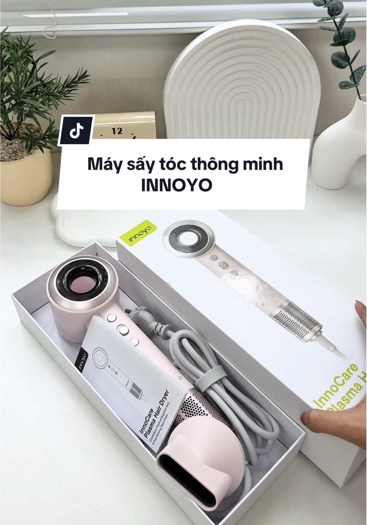 Đồ công nghệ thông minh cho GenZ, em máy sấy này rất đáng để sở hữu luôn nha #hoangaanh #hgaanh #review #INNO #INNOYO #mayấyytoc #dodientu #maysaytoc #maysay #viral #fyp 