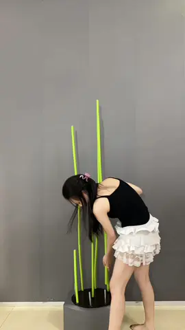 Hướng dẫn cách cắm sen siêu nhanh và đẹp ạ😍#thinhhanh #xuhuong #viral #trending #hoa #hoakhonglo #hoasen #hoaluacaocap #hoalua #decor #hoagia #flowers #dangle #trangtri #nghethuat #cachlamhoa #hoahanmade #giaitri 