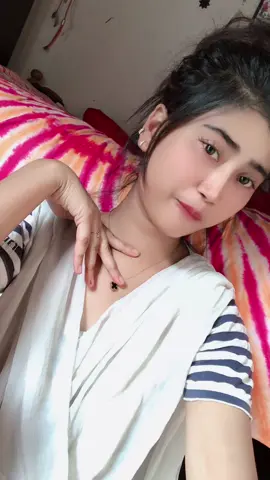 ami to baycha thayka mora😔#foryou #fyp #foryoupage #trening #viral_video #queen farjana#@TikTok Bangladesh 