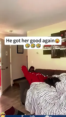 #funny #tiktok #haha #funnyvideos #fypシ #funnyprak #omg #couple #funnytiktok 