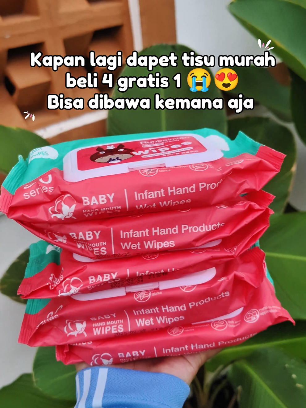 Tissue basah beli 4 gartis 1 #tisubasah #tissuemurah #tissuebasahmurah #tissuebasahbayi 