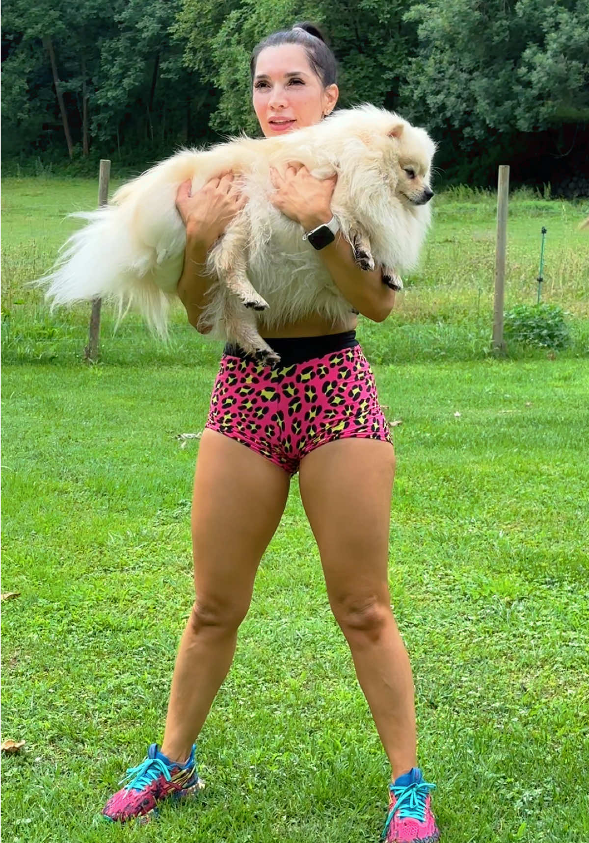 Sentadillas con mi mask🐶❤️ #perrostiktokers #perros #viraal #videosnapchallenge #workfromhome #workoutmotivation #motivação #deporte 