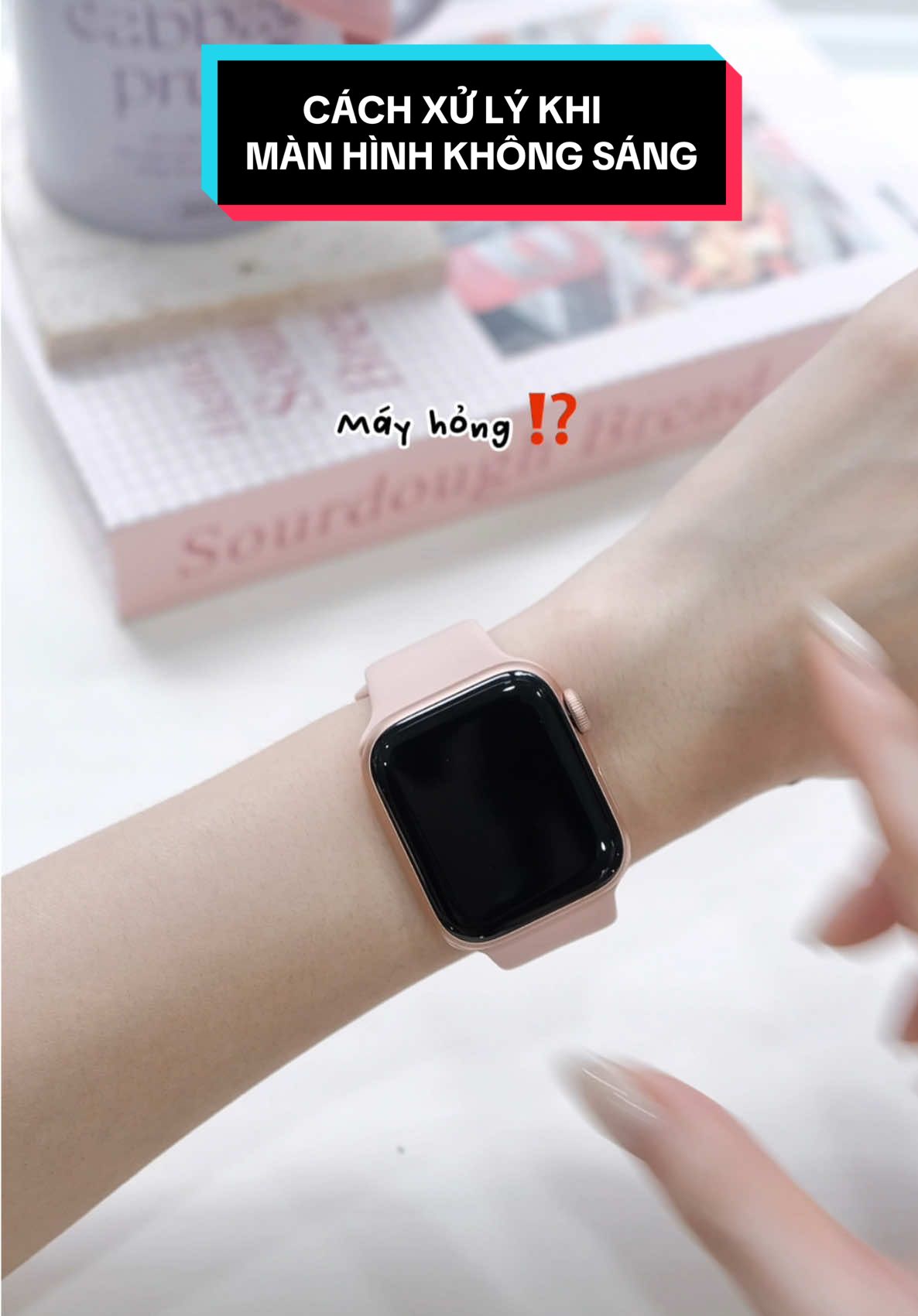 Sao đưa cổ tay lên mà màn hình không sáng vậy ta 🤨🤔 #fyp #trending #LearnOnTikTok #applewatch #applewatchtips #applewatchtricks #applewatchhack #applewatchcheck #donghothongminh #xuhuong 