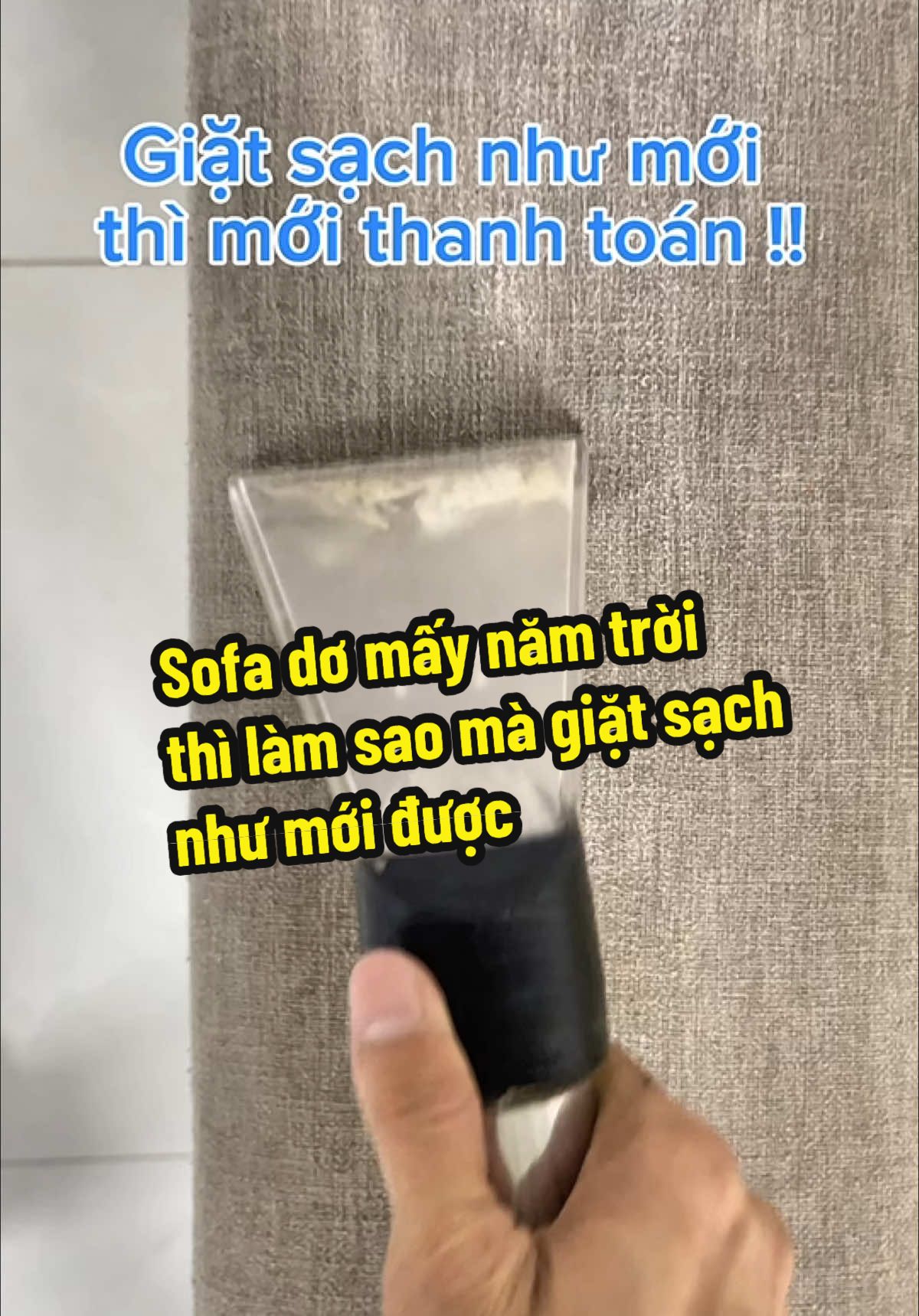 Sofa bẩn mấy năm trời mà khách muốn giặt sạch như mới 🥹. #giatnem #giatsofa #giatnemtainha #phuchoinem #xuhuong 