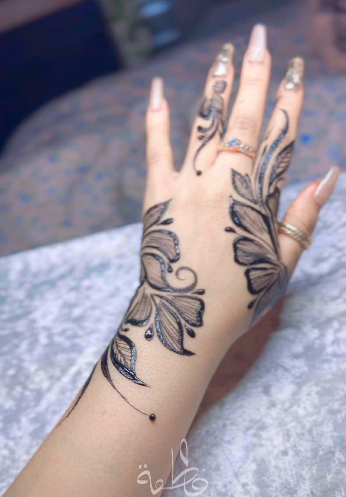 #creatorsearchinsights Henna & Healing: A Self-Care Ritual for Your Hands and Heart selfcare hennaart relaxingvibes mindfulness ritual beautyfromwithin pamperyourself healingthroughhenna peacefulmoments me-time naturalbeauty sitdownwithme