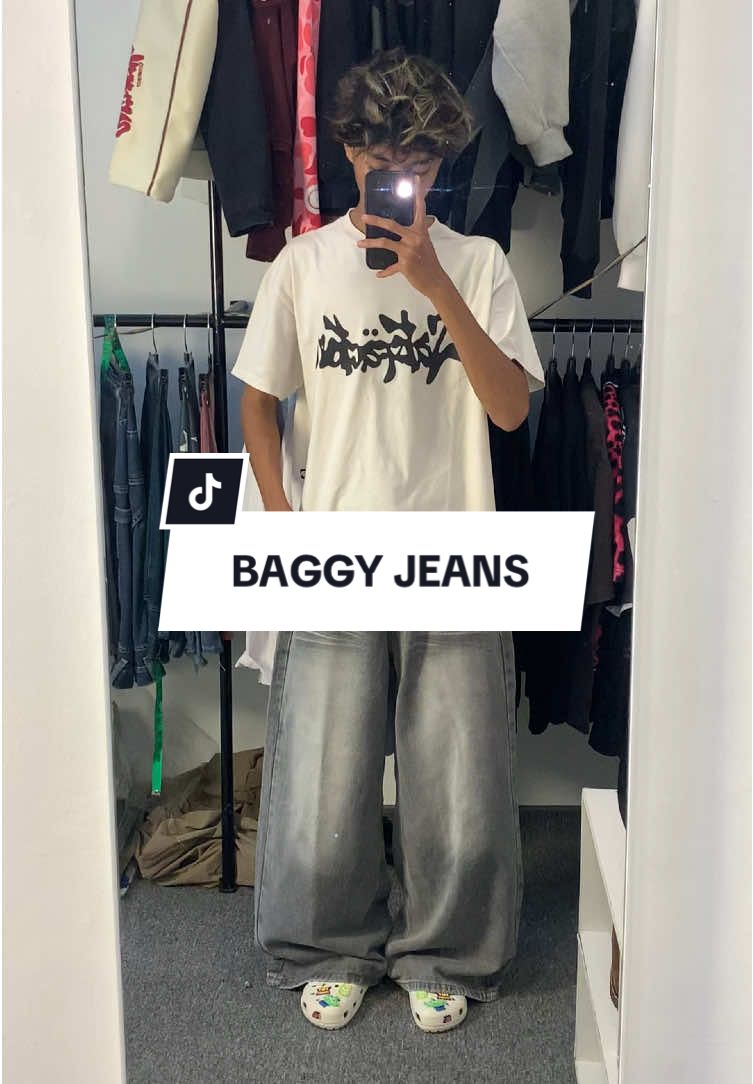 Baggy jeans secakep ini cuma 100rb an😫🫵🏻 #baggy #baggyjeans #celanagombrong #rekomendasicelana #outfitideas #outfitinspo #inspirationoutfit 