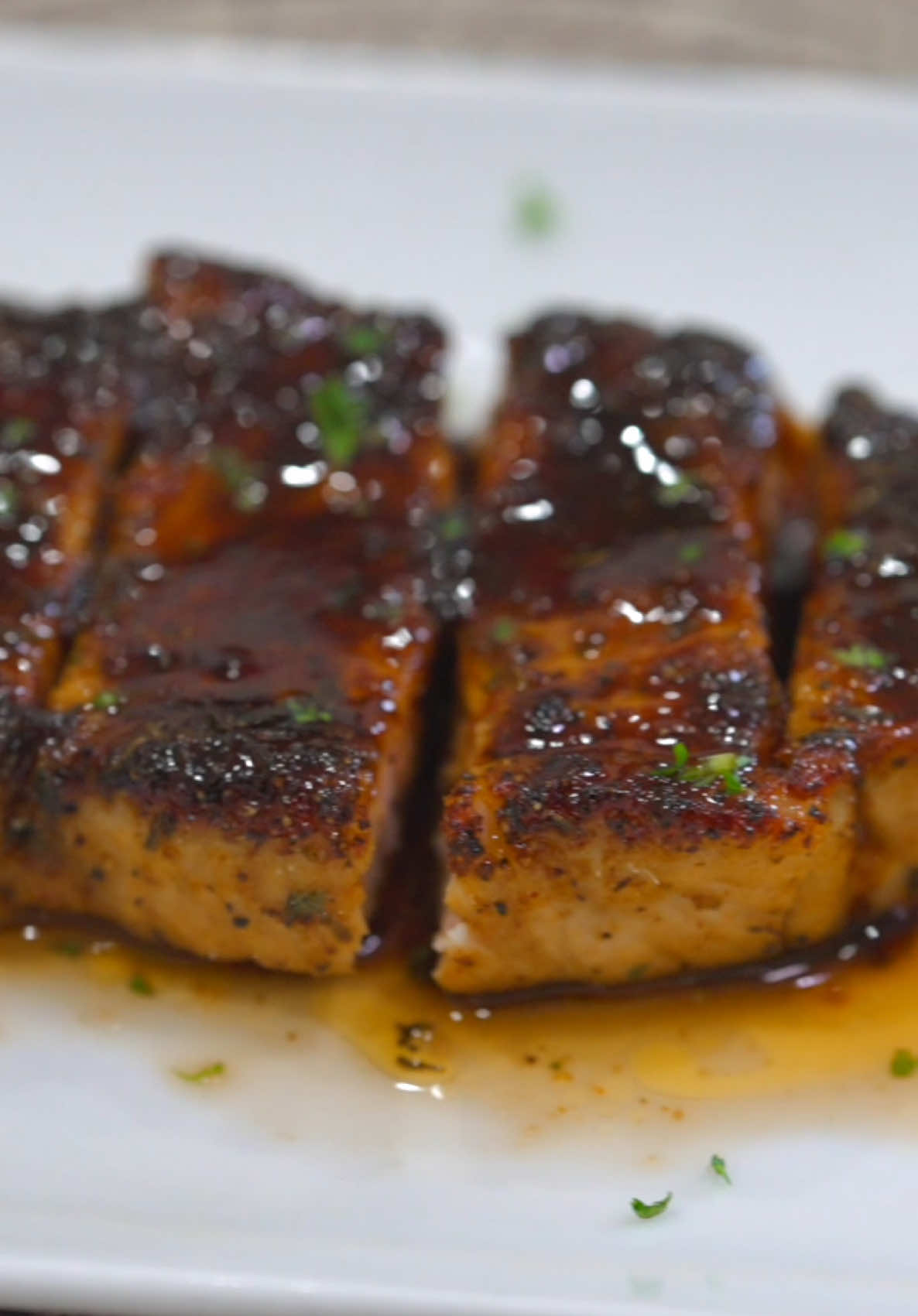 Quick and Easy 20 minutes Juicy Pork Chops Recipe! Ingredients  • 4 skinless, boneless pork chops  • 2 tablespoons olive oil  • ½ teaspoon onion powder  • ½ teaspoon garlic powder  • ½ teaspoon Cajun seasoning  • ½ teaspoon dry parsley  • ¼ teaspoon ground black pepper  • 2 garlic cloves, crushed  • A few sprigs of fresh thyme  • 1 tablespoon honey  • 2 tablespoons low-sodium soy sauce  • 1 tablespoon red wine vinegar  • 2 tablespoons unsalted butter #porkchops #friedporkchops #porkchopsrecipe 