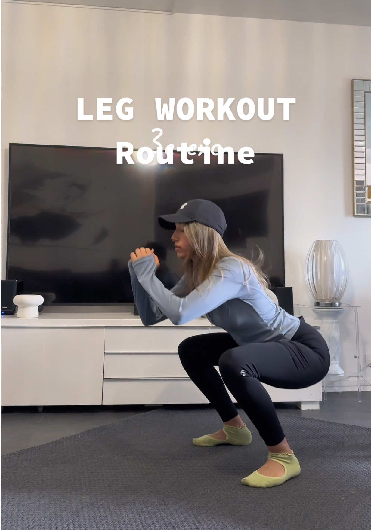 Mes exercices pour des jambes fines | Dites moi en commentaires les zones qui vous interesse je vais vous partager plus de seance ciblee ! 65 #legworkouts #jambes #routinesport #Fitness #jambesfines #pertedepoids 
