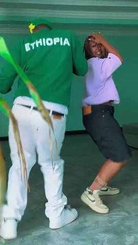 እንቅጥቅጥ ፒያኖ @lidyana #ethiopian_tik_tok🇪🇹🇪🇹🇪🇹🇪🇹 #4you #fyp @WANAW SPORTSWEAR 
