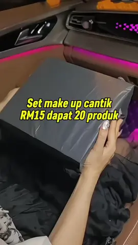 Bagi pecinta makeup, wajib punya satu set makeup ni lah RM15 je dapat 20 produk lengkap, murah gilee 🥰 #makeup #paketkosmetik #setmakeup #setmakeupmurah💄🥰 #tiktokshopmalaysia 