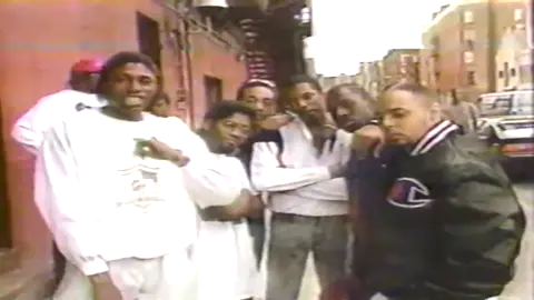 Wishing a Happy Birthday to Stetsasonic’s drummer Bobby Simmons 🎂  📹: @Ralph McDaniels  #tommyboyrecords #television #stetsasonic #bobbysimmons #drummer #hiphop 