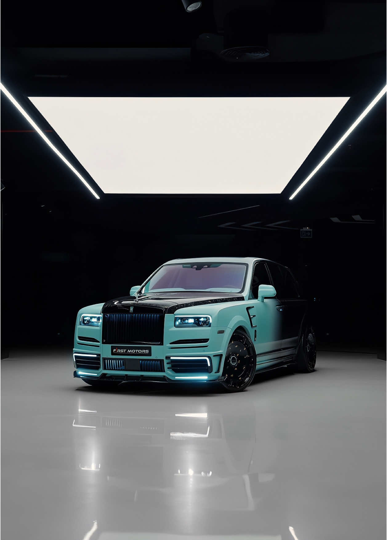 Babe this is Mansory, extra is the norm✨ - Rolls-Royce Cullinan Black Badge Mansory Linea D'ORO - 1 of 1 #rollsroyce #mansory #suv #cardealership #fyp #luxury #dubai #cullinan 